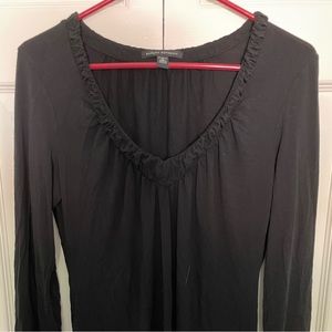 Long-sleeved Banana Republic V-neck shirt